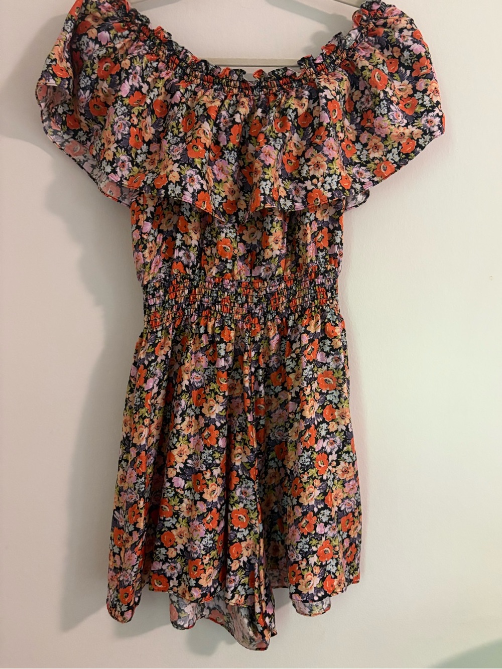 Rebecca Taylor Off the Shoulder Floral Romper Size 6 100% silk smocked waist